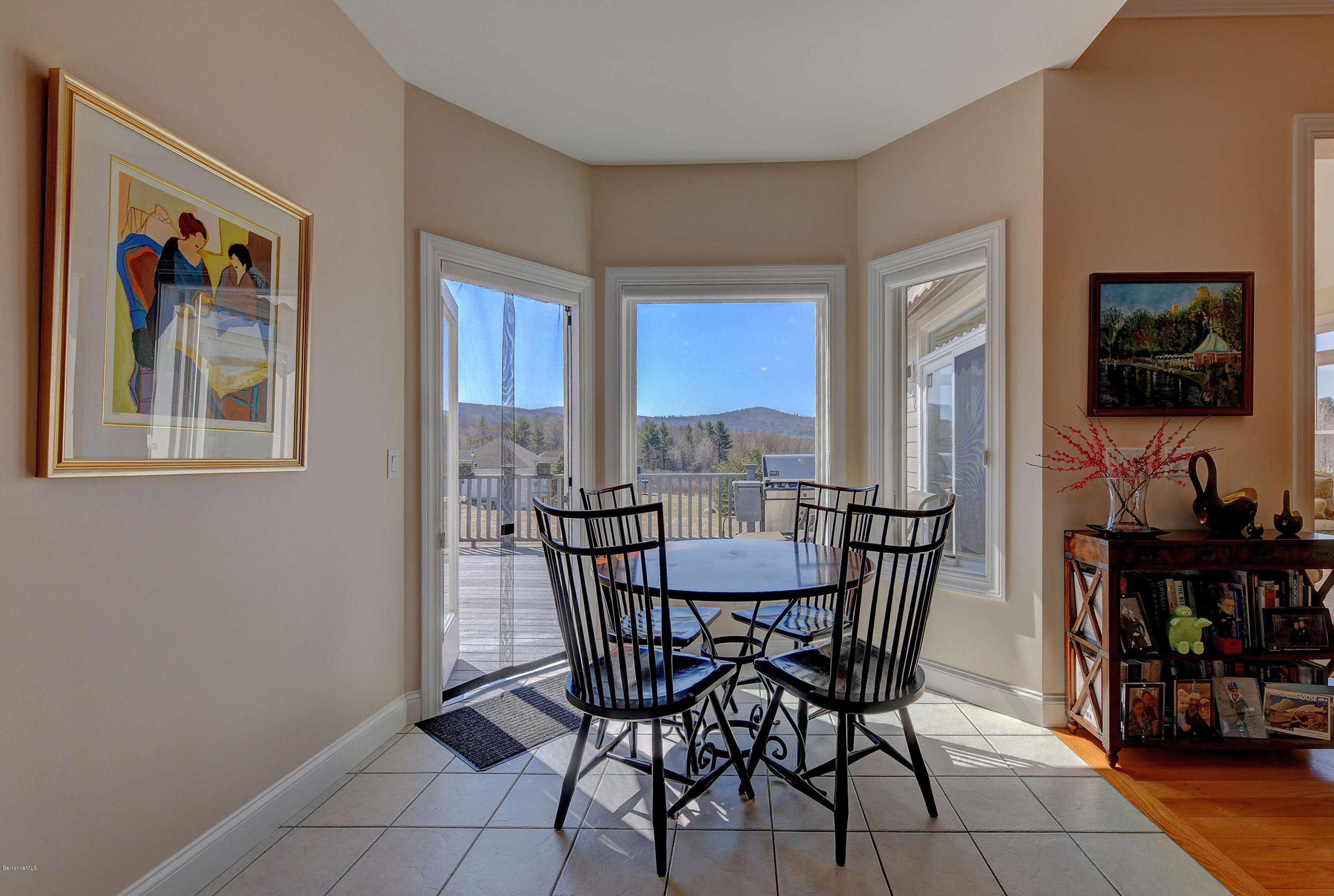 176 Red Barn Road Dalton, MA 01226 - Photo 11 of 47 11-Breakfast Nook