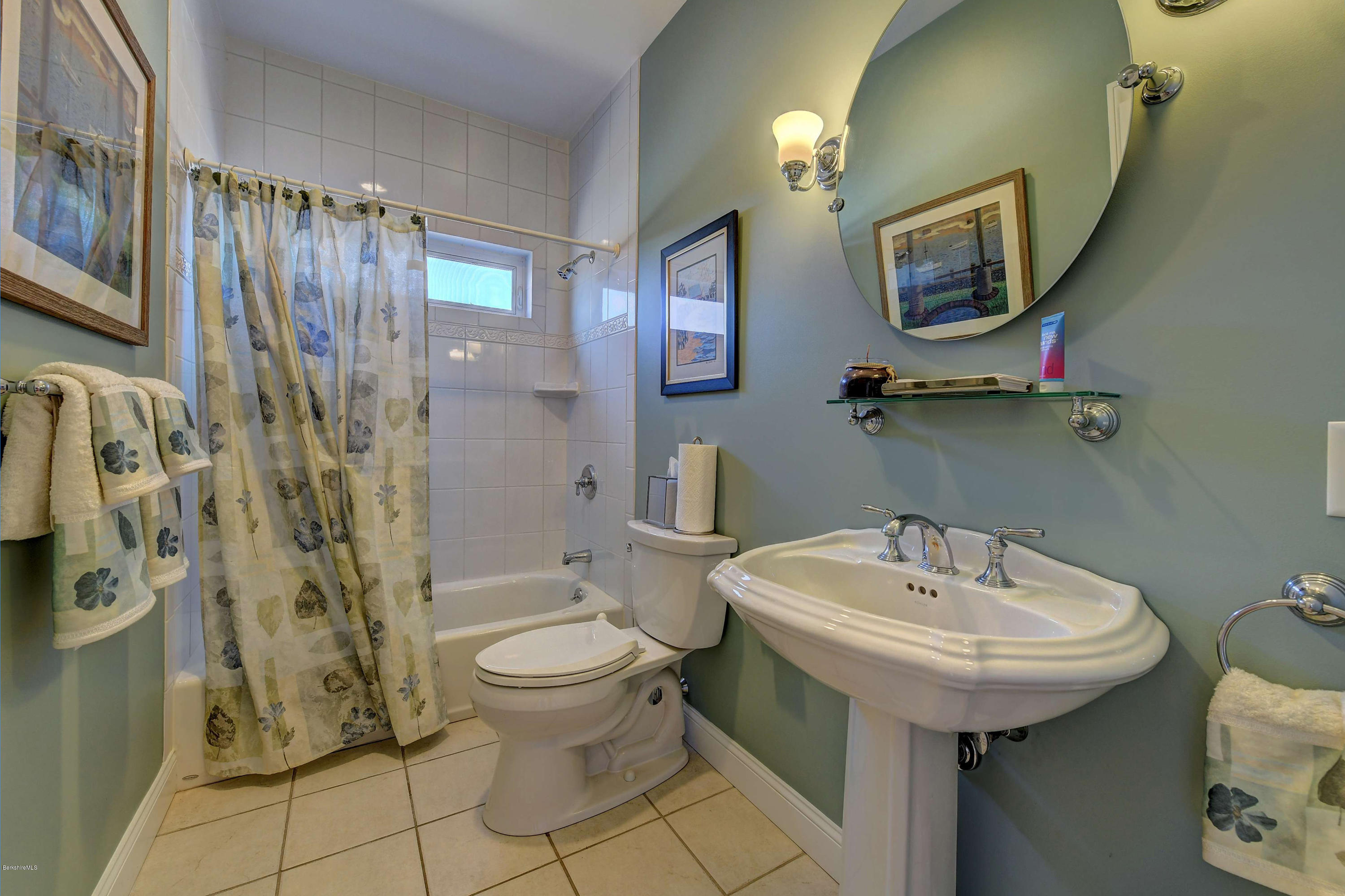 176 Red Barn Road Dalton, MA 01226 - Photo 20 of 47 20-Bathroom