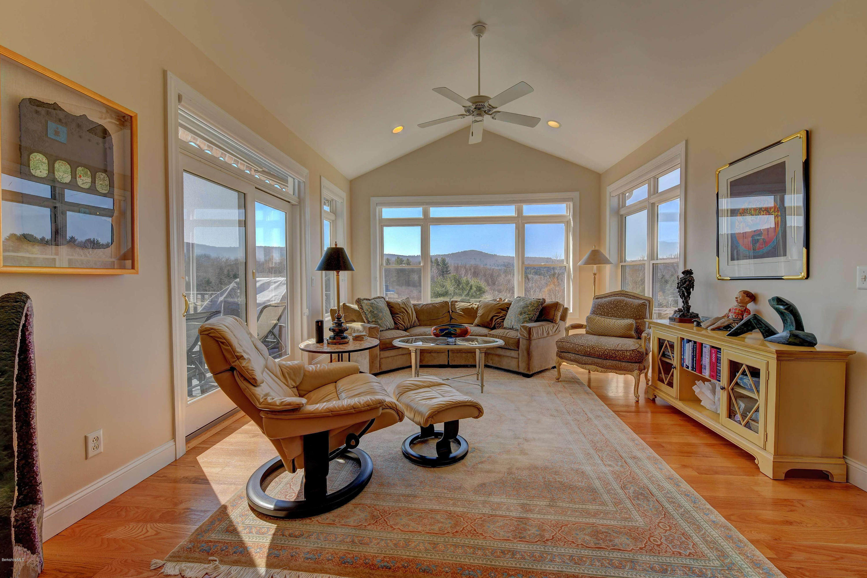 5-Living Room