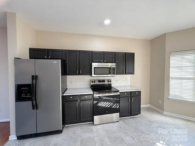 $2,100 | 11220 Suunto Lane, Cornelius, NC 28031