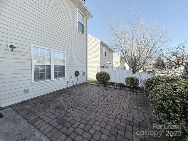 $2,100 | 11220 Suunto Lane, Cornelius, NC 28031