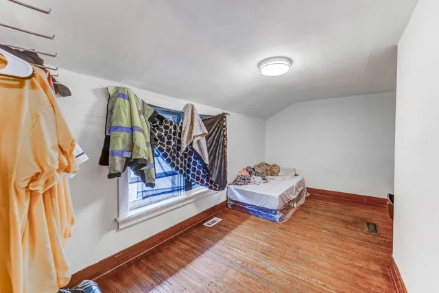 $245,000 | 800 West Park Avenue, Joliet, IL 60436