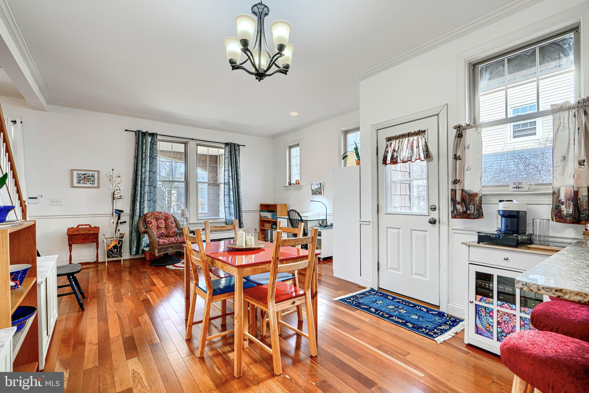 2215 South Road Baltimore, MD 21209 - Photo 8 of 56 Gallery Image 8