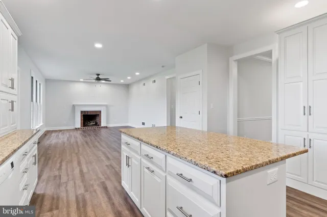 $654,900 | 19 Sandy Bottom Road, Carlisle, PA 17015