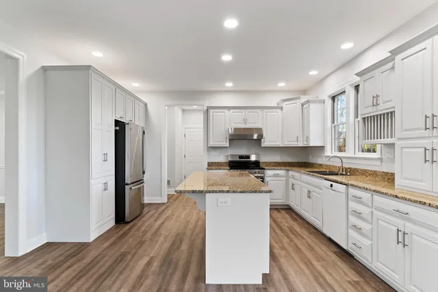 $654,900 | 19 Sandy Bottom Road, Carlisle, PA 17015