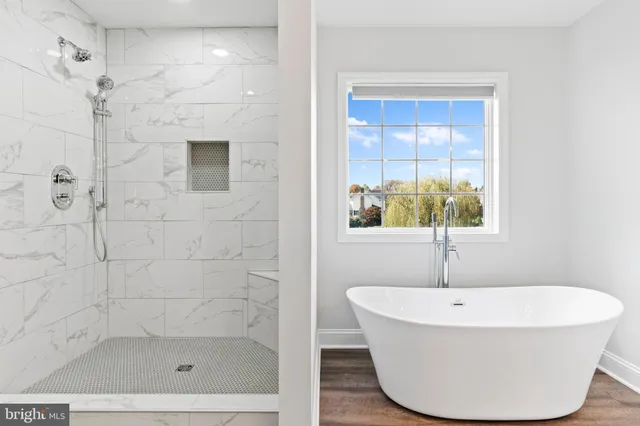 $654,900 | 19 Sandy Bottom Road, Carlisle, PA 17015