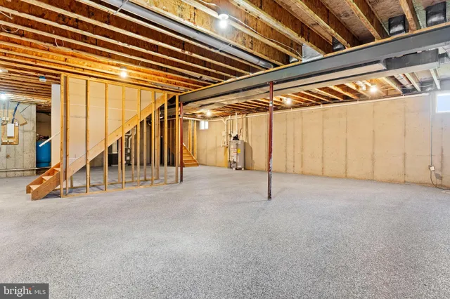 $654,900 | 19 Sandy Bottom Road, Carlisle, PA 17015