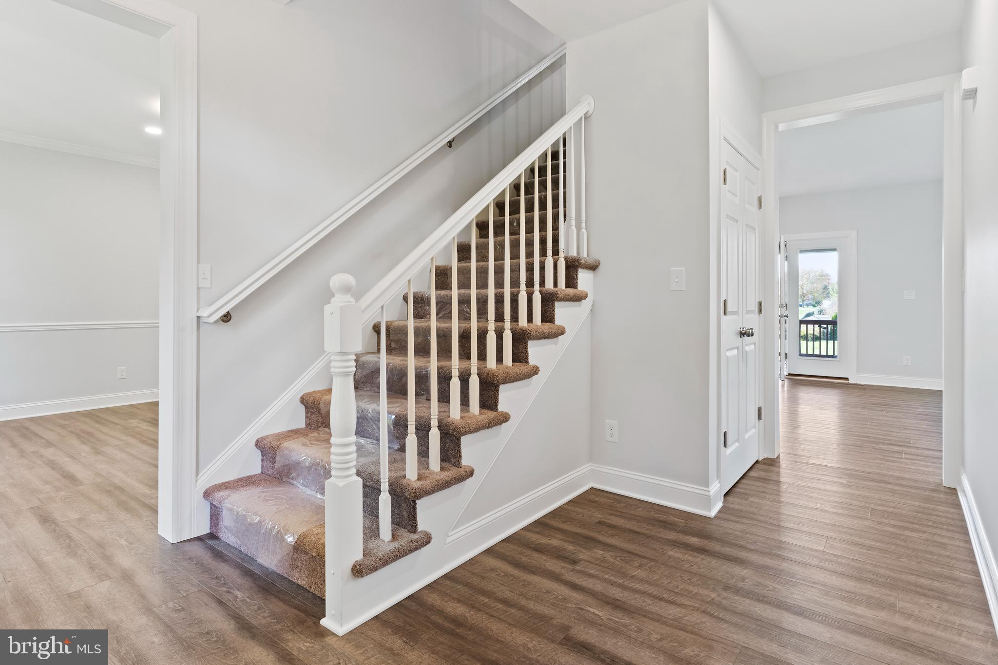 19 Sandy Bottom Road Carlisle, PA 17015 - Photo 4 of 55