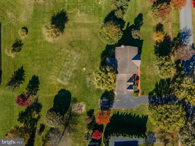 $654,900 | 19 Sandy Bottom Road, Carlisle, PA 17015