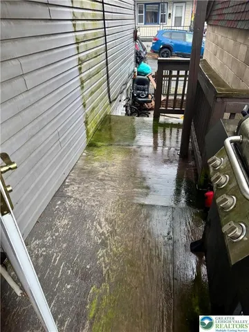 $69,900 | 221 Green Street, Tamaqua, PA 18252