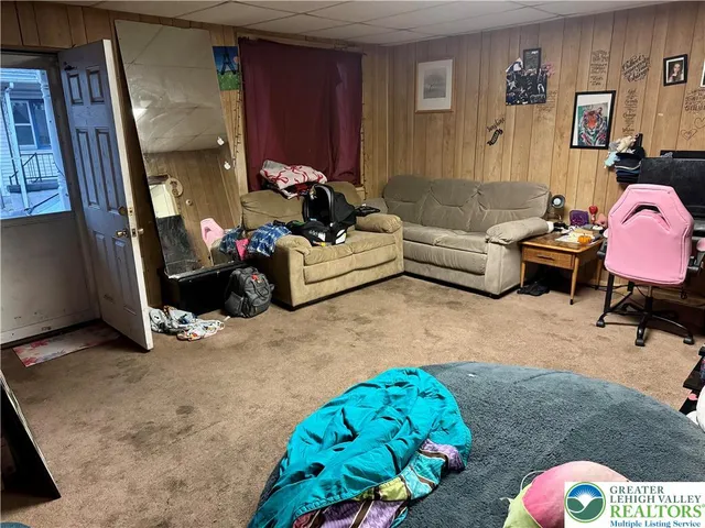 $69,900 | 221 Green Street, Tamaqua, PA 18252