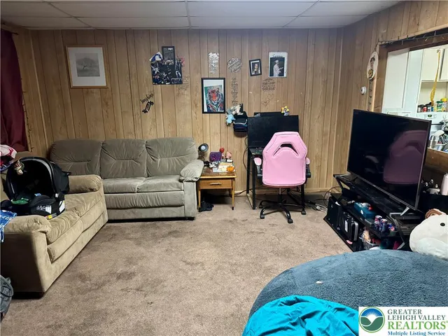 $69,900 | 221 Green Street, Tamaqua, PA 18252