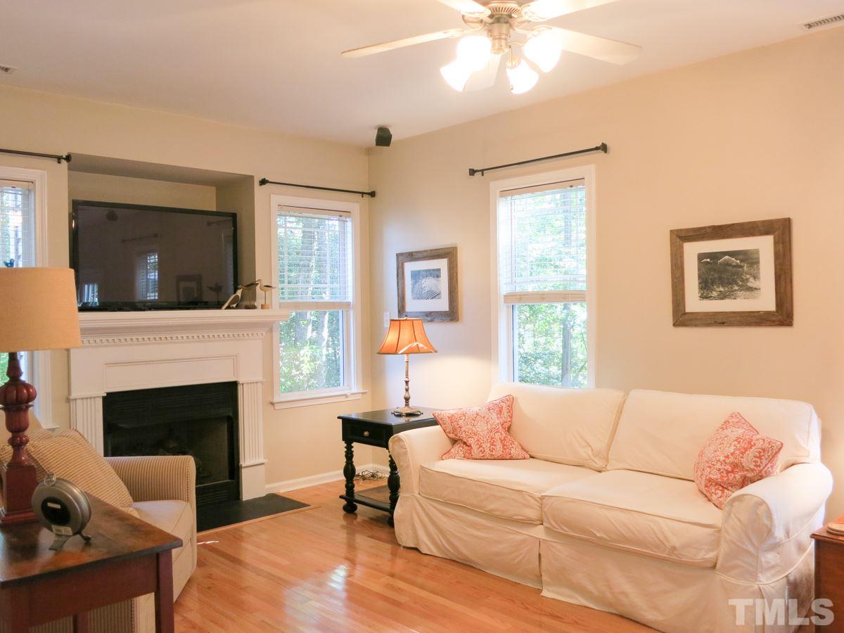 4629 Landover Crest Drive Raleigh, NC 27616 - Photo 7 of 25 Another view of the spacious Living Rm.
