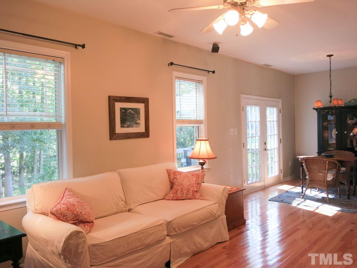 4629 Landover Crest Drive Raleigh, NC 27616 - Photo 8 of 25 The spacious Living Rm is open to the sunny Bfast area.