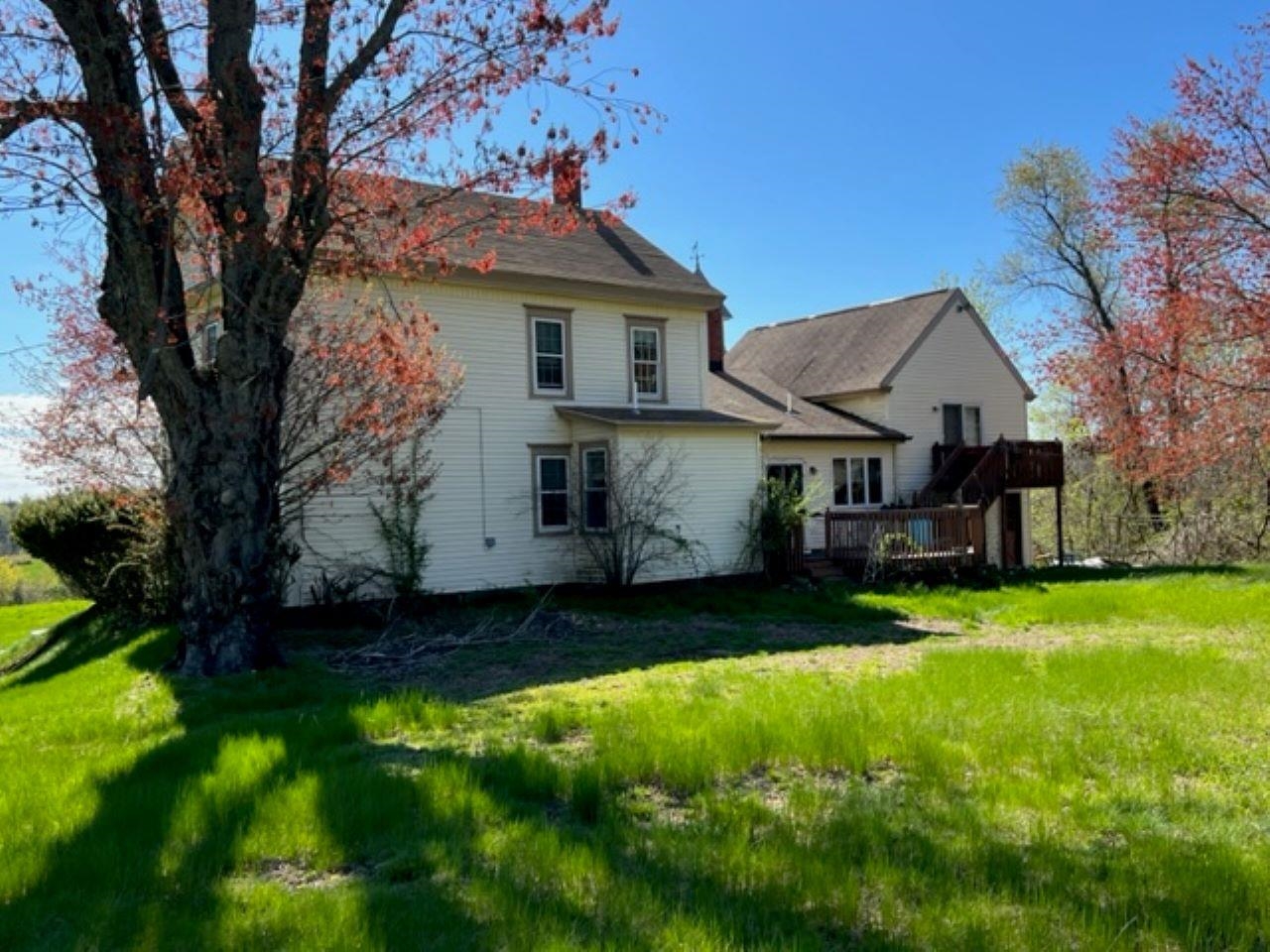 33 Back Road Dover, NH 03820 - Photo 4 of 7