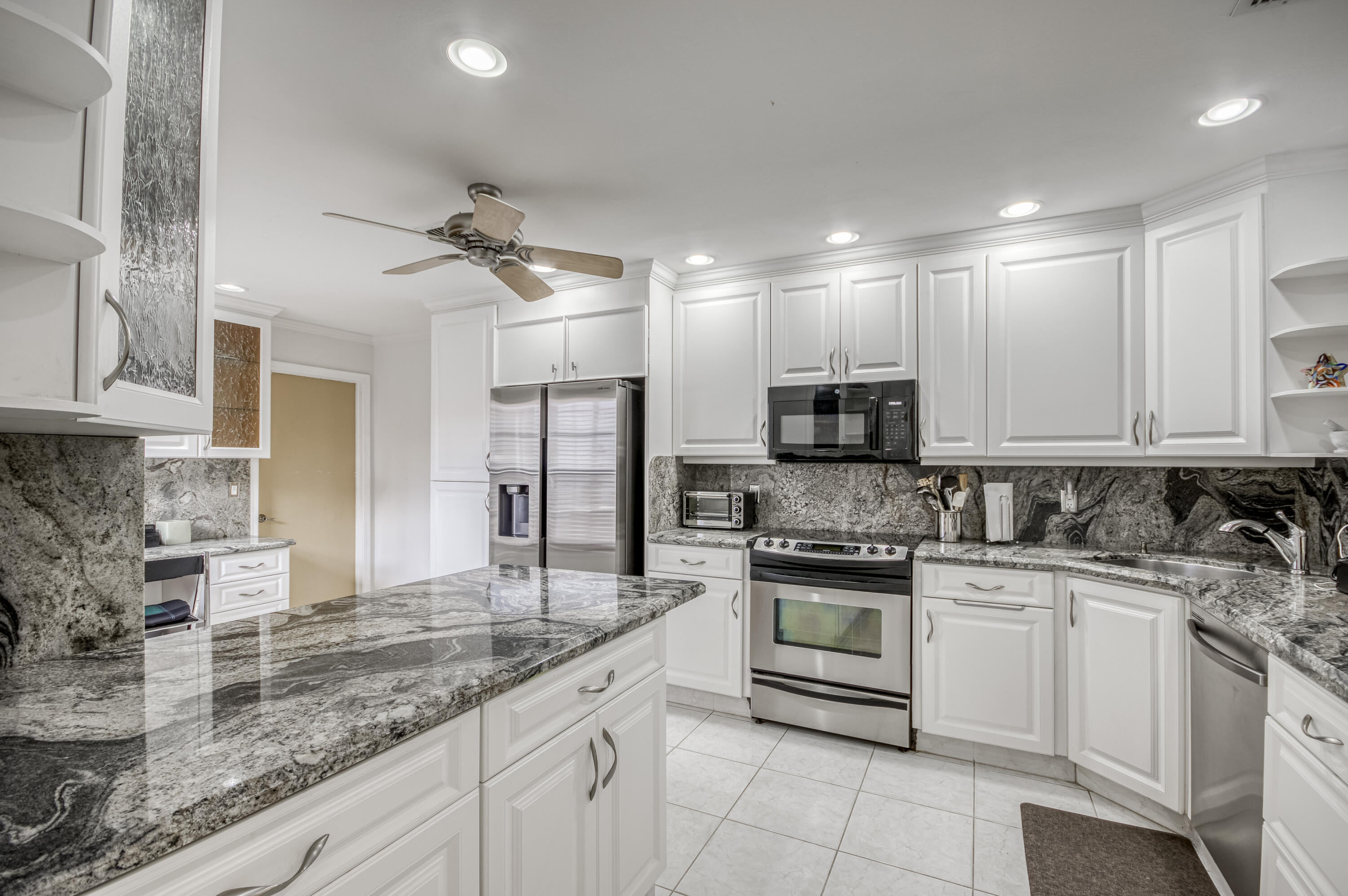 11170 Applegate Circle Boynton Beach, FL 33437 - Photo 12 of 29 IMG-23