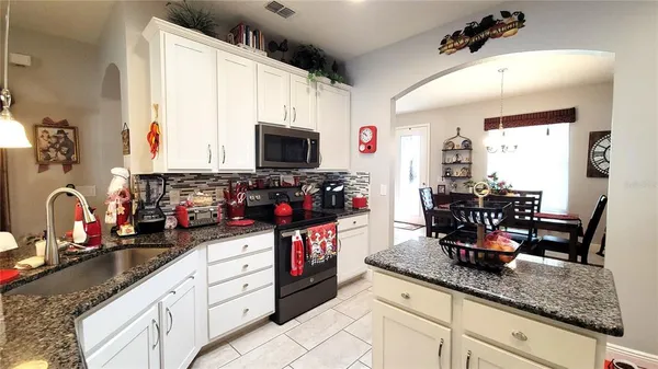 $460,000 | 600 Sugar Ridge Drive, DeLand, FL 32720