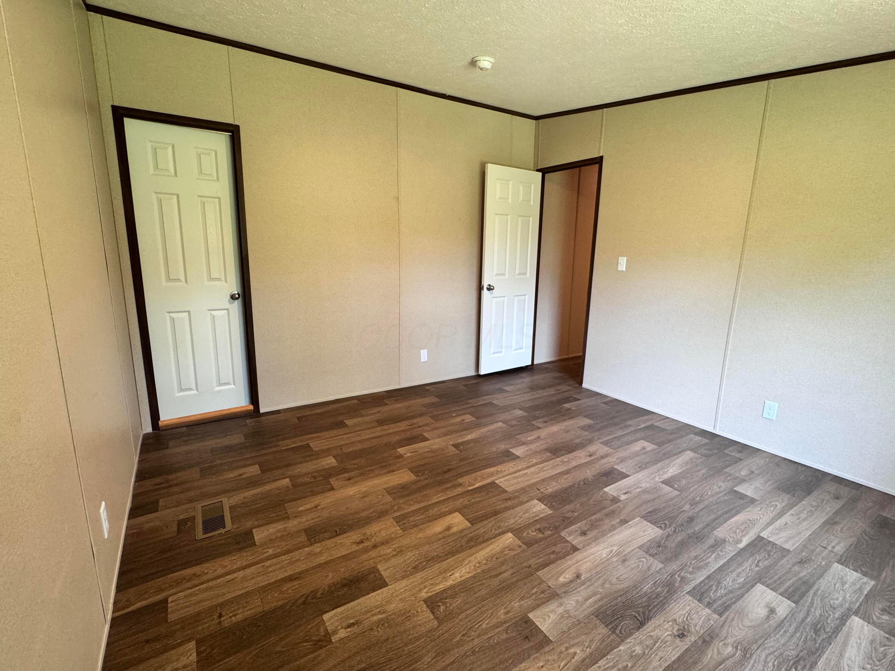 4905 Hopewell Church Road Southwest Lancaster, OH 43130 - Photo 11 of 48