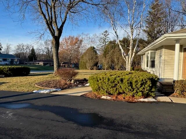 $349,900 | 3440 Mountain Drive, Brookfield, WI 53045