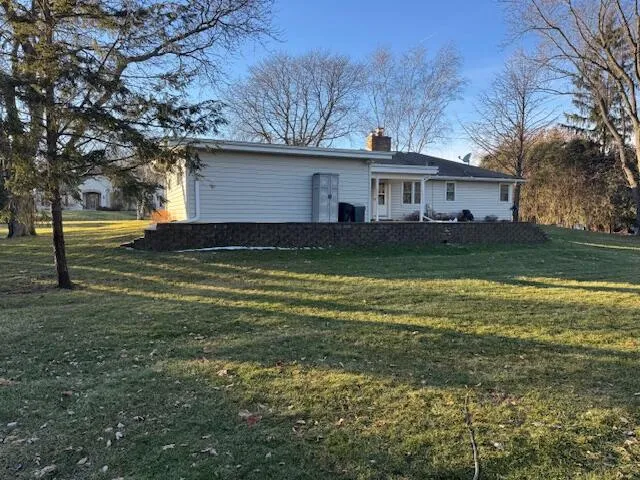 $349,900 | 3440 Mountain Drive, Brookfield, WI 53045
