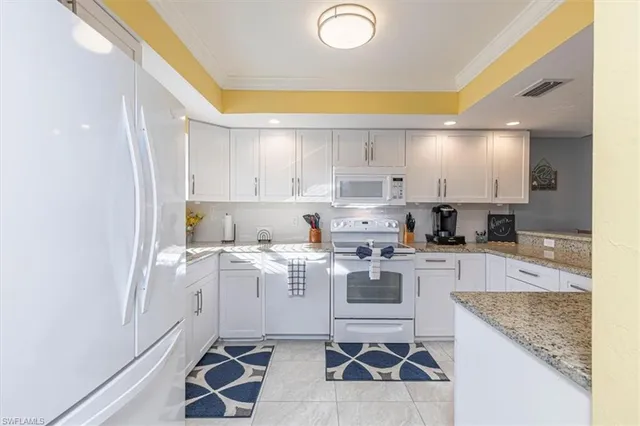 $274,900 | 344 Charlemagne Boulevard, Unit F203, Naples, FL 34112