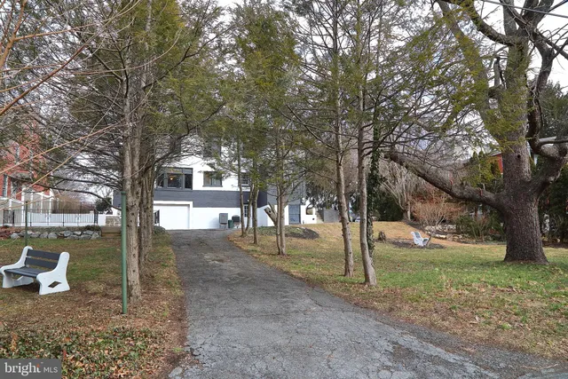 $514,900 | 20 Broad Street, Ephrata, PA 17522