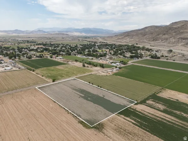 $220,000 | 400 East 400 North, Elsinore, UT 84724
