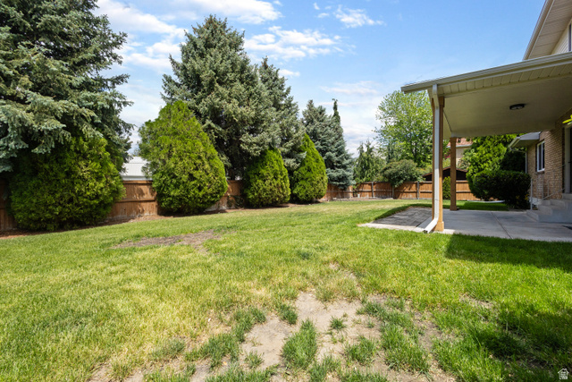 1879 Michael Way Sandy, UT 84093 - Photo 43 of 46