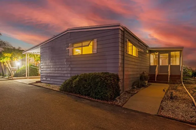 $249,000 | 243 Havenview Lane, Oceanside, CA 92056