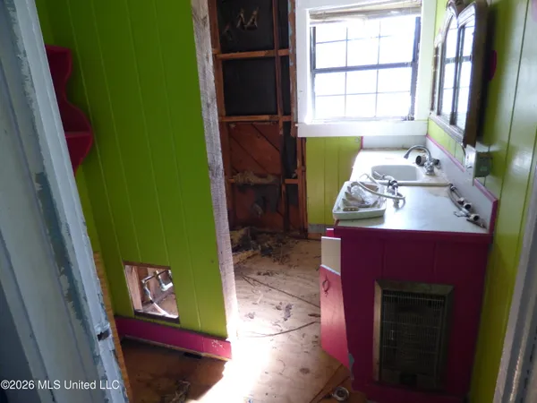 $129,900 | 2228 Old Red Star Drive Northwest, Brookhaven, MS 39601