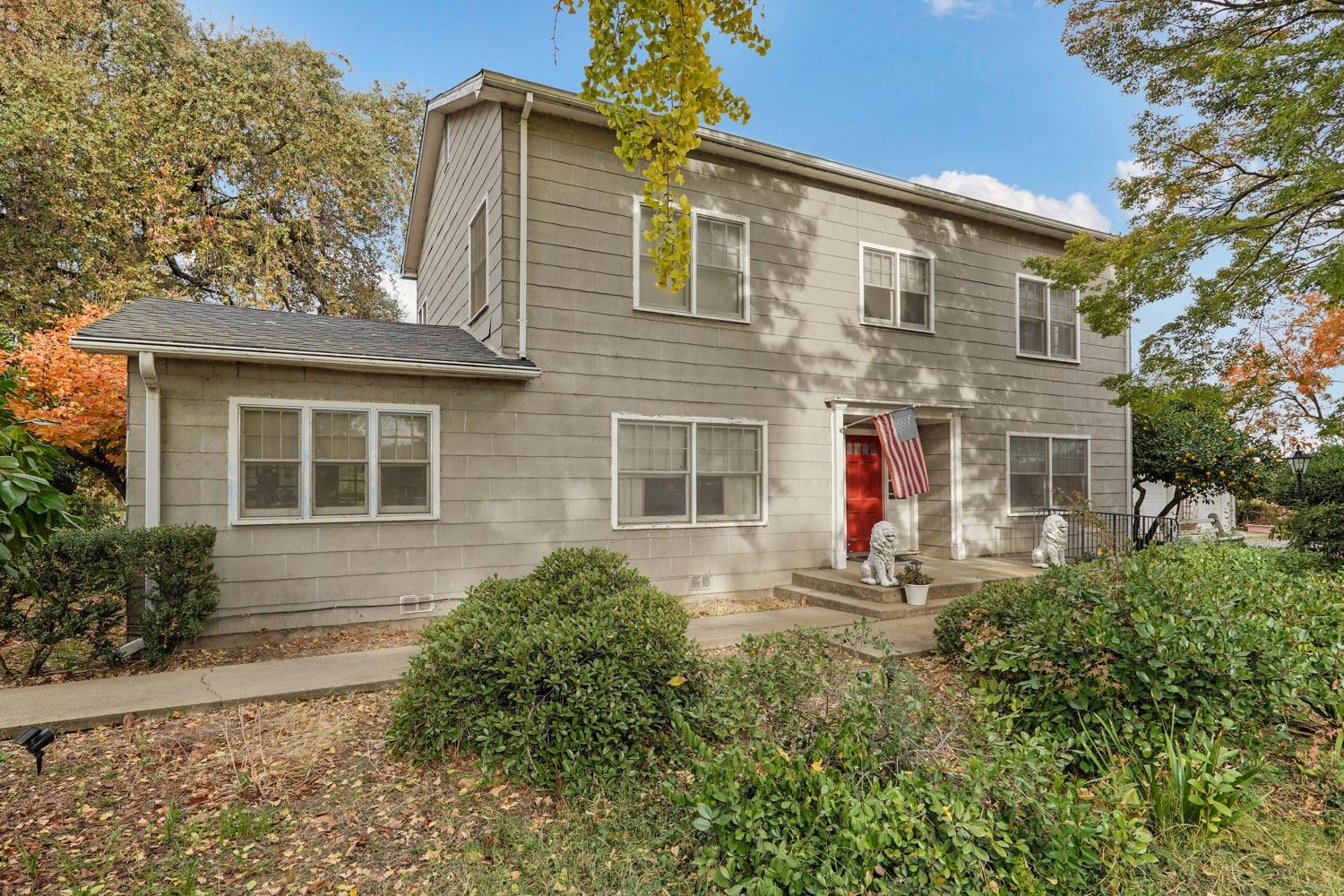 39670 South River Road Clarksburg, CA 95612 - Photo 24 of 85 a front view of a house with a yard