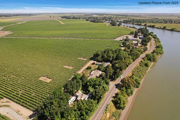 $1,400,000 | 39670 South River Road, Clarksburg, CA 95612