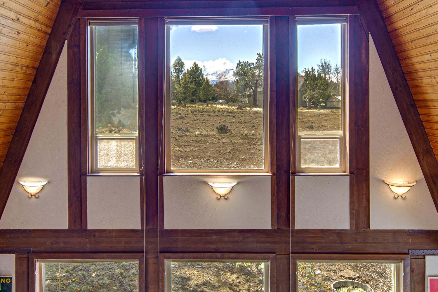 16057 Cattle Drive Road Sisters, OR 97759 - Photo 33 of 49 Mtn views from loft