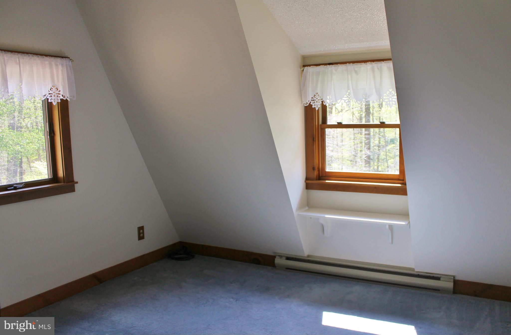 949 Oldfield Point Road Elkton, MD 21921 - Photo 21 of 28 Bedroom