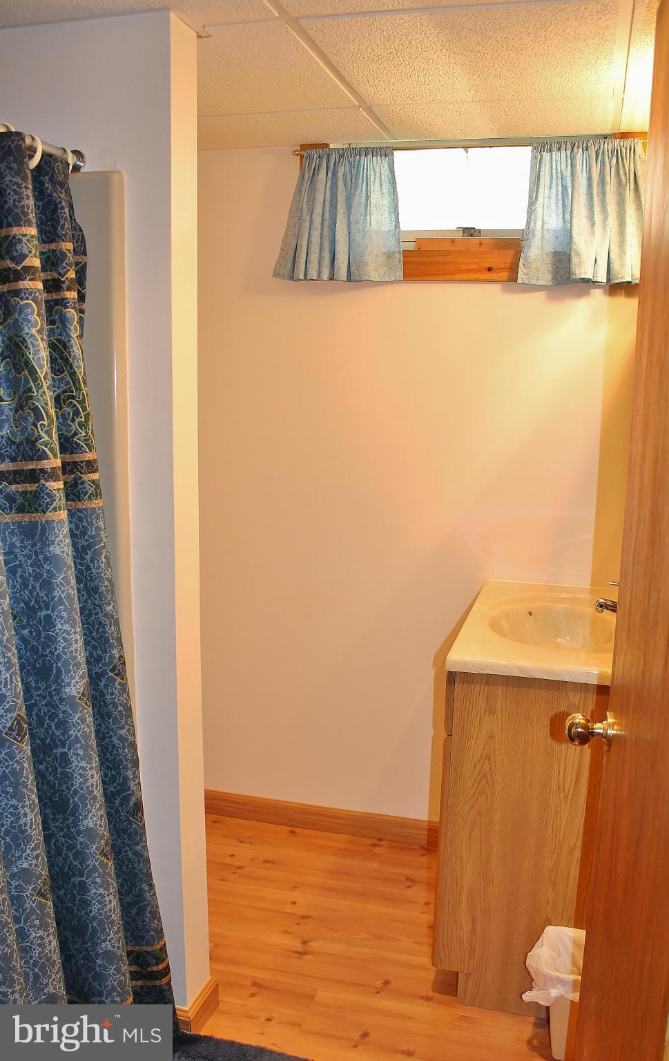 949 Oldfield Point Road Elkton, MD 21921 - Photo 25 of 28 Bath