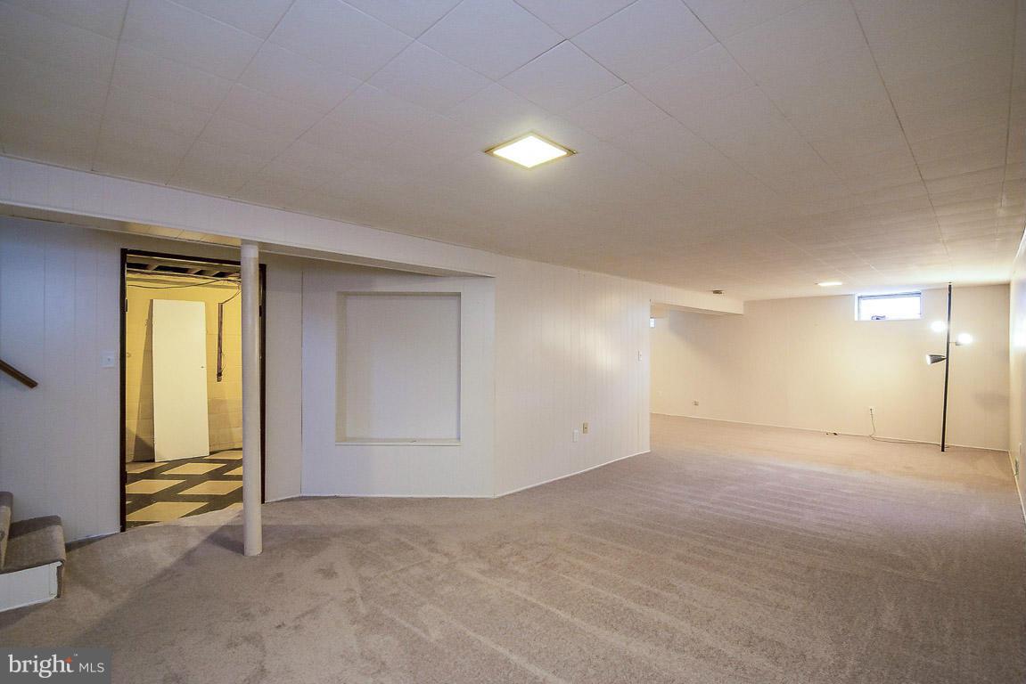 6744 Ransome Drive Baltimore, MD 21207 - Photo 21 of 25 Family Room