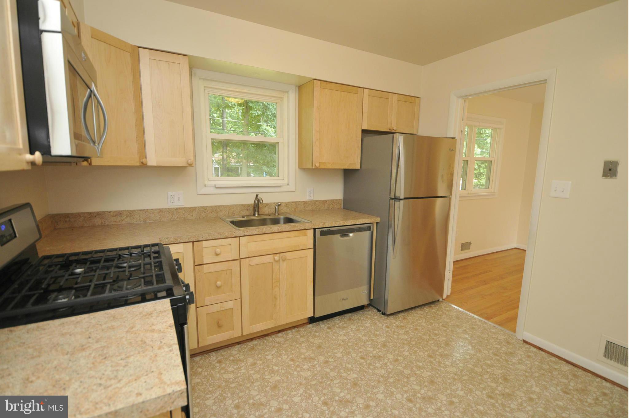 6744 Ransome Drive Baltimore, MD 21207 - Photo 8 of 25 Kitchen