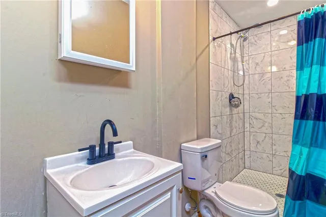 $295,000 | 209 West Marsh Street, Salisbury, NC 28144