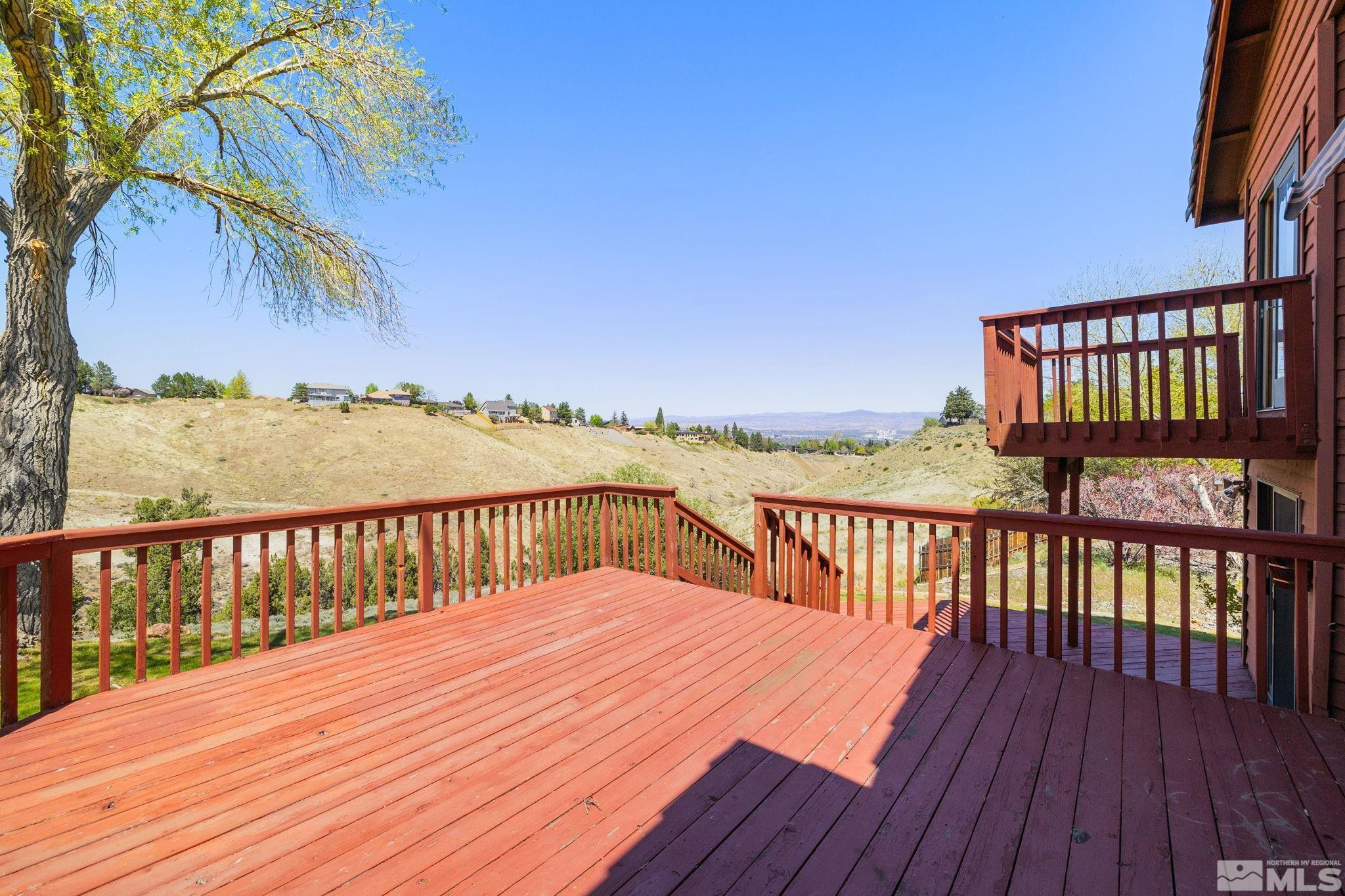 3601 Hemlock Way Reno, NV 89509 - Photo 2 of 35 Photo 1