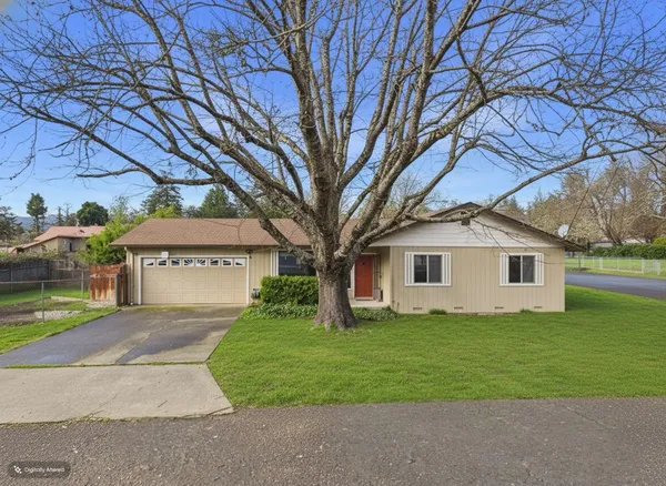 $359,000 | 282 Par Avenue, Redway, CA 95560