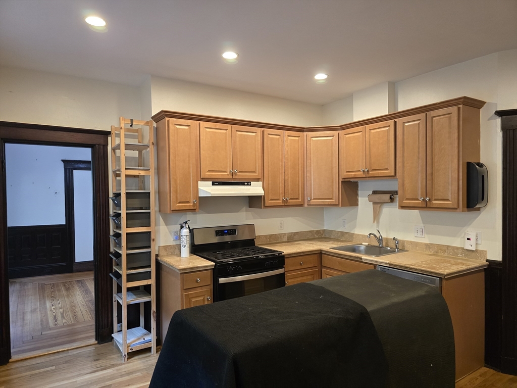 33 Tower Street, Unit 1 Boston, MA 02130 - Photo 11 of 28