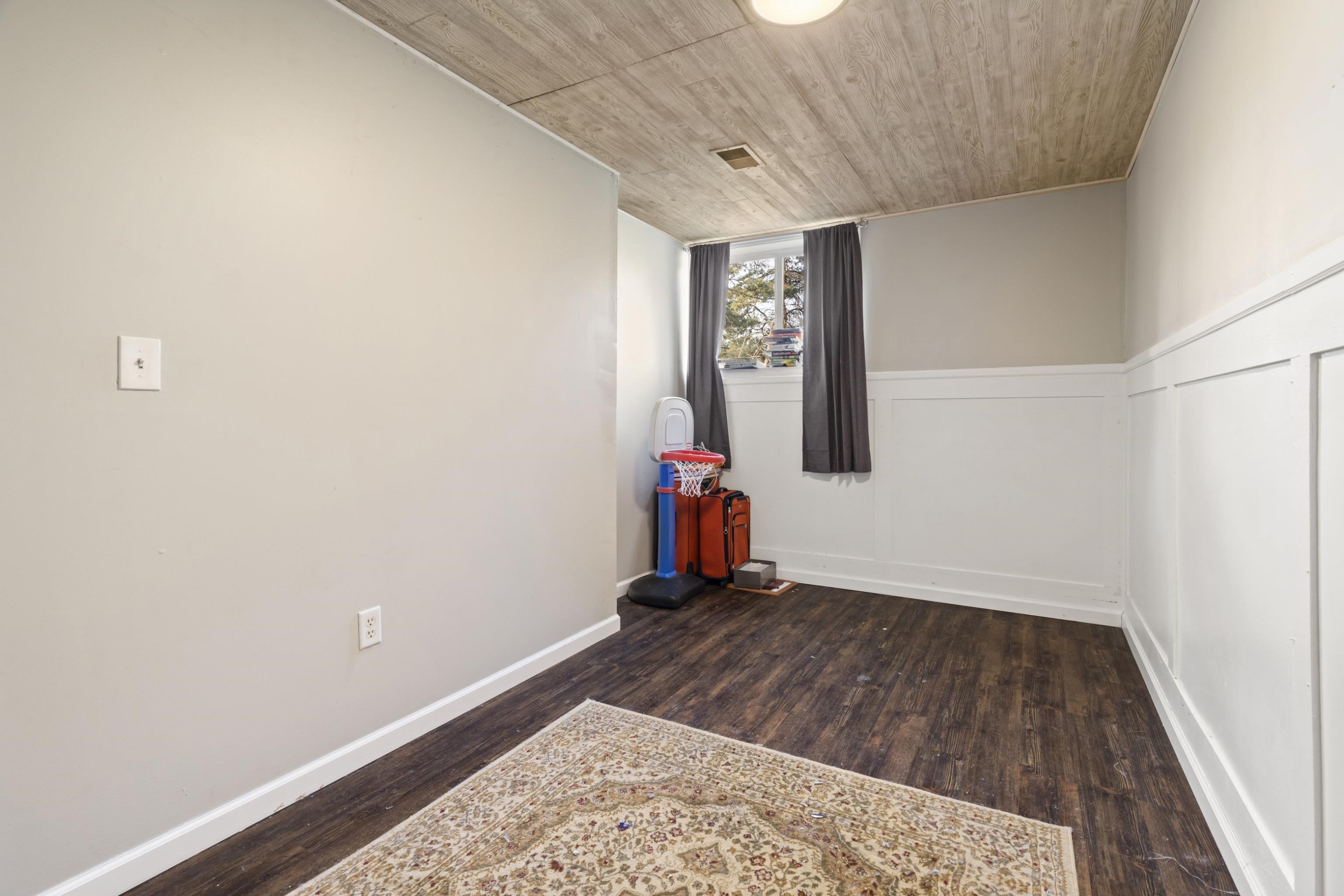 17394 Fewins Road Interlochen, MI 49643 - Photo 38 of 43 1926843-0a8fc5d7-663d-43c9-b87a-80a42ad0f124.JPG