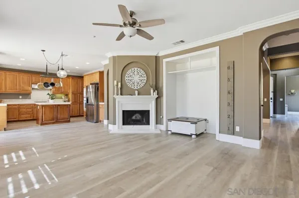 $999,000 | 2255 Golden Oak Place, Escondido, CA 92027