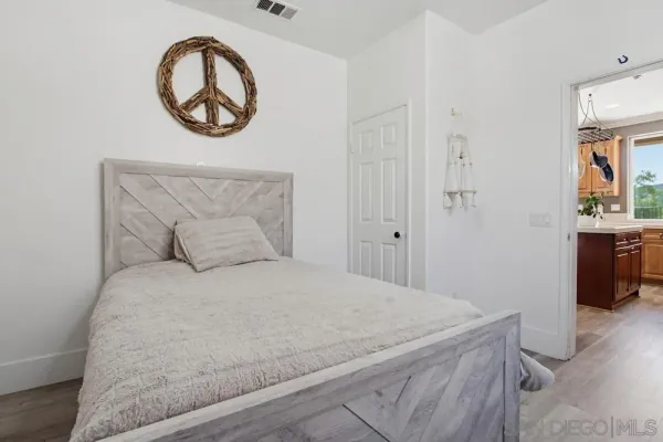 $999,000 | 2255 Golden Oak Place, Escondido, CA 92027