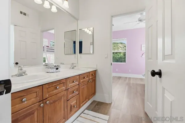 $999,000 | 2255 Golden Oak Place, Escondido, CA 92027