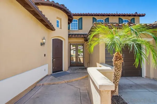 $999,000 | 2255 Golden Oak Place, Escondido, CA 92027