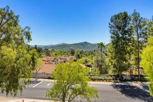 $999,000 | 2255 Golden Oak Place, Escondido, CA 92027