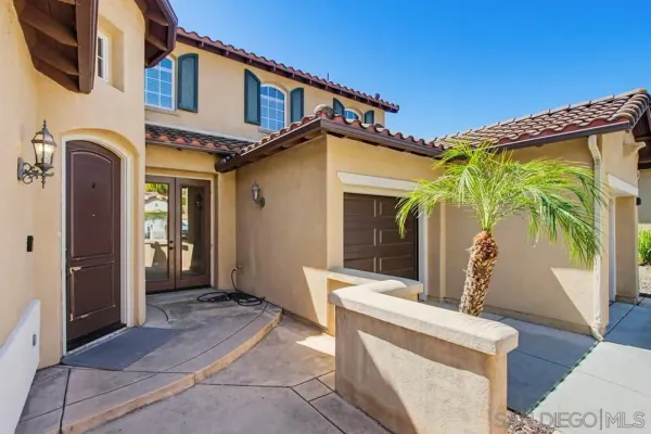 $999,000 | 2255 Golden Oak Place, Escondido, CA 92027