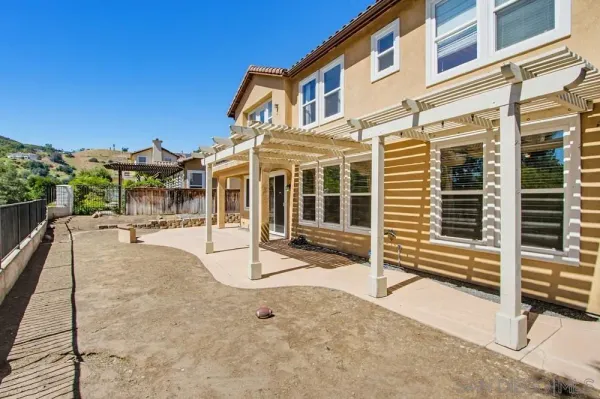 $999,000 | 2255 Golden Oak Place, Escondido, CA 92027