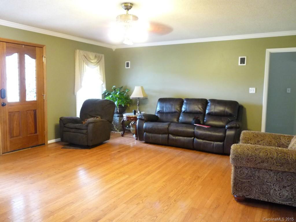 1648 Potter Road Lancaster, SC 29720 - Photo 5 of 23